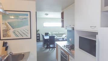 Apartamento, balcón, vistas a la ciudad | Cocina privada | Tostadora