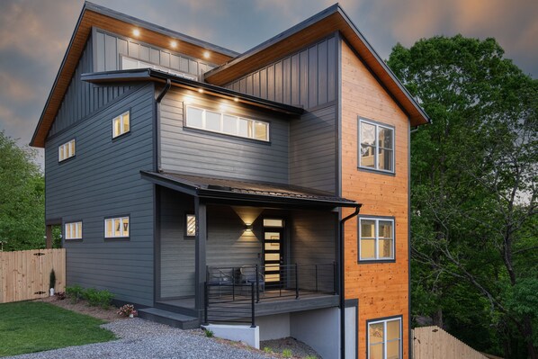 Exterior - Modern, Family + Pet-Friendly! Mins from Downtown AVL! Firepit, Hot Tub & Games! (Asheville)