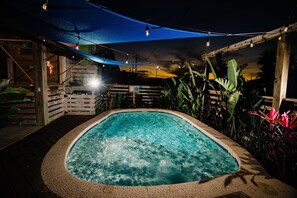 Opvarmet pool