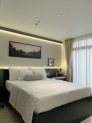 Dobbeltrom – deluxe, balkong | Skrivebord og wi-fi (inkludert)