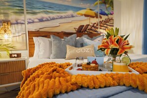 4 makuuhuonetta, silitysrauta/-lauta, ilmainen Wi-Fi, vuodevaatteet