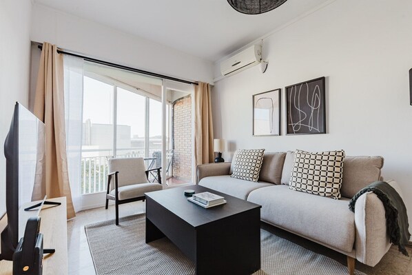 电视、立体声音响