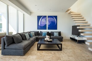 Smart-TV, DVD-Player