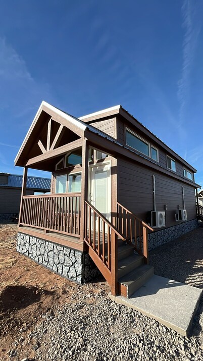 061B Grand Canyon Chalet near South Rim King Bed