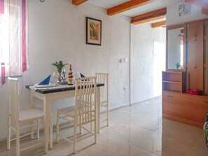 Dining - Aballon by Interhome (Opatija/Jurdani)