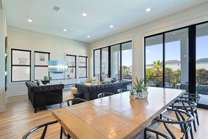 Interior - Scarlett's Beach Heaven - Luxury Beach House with Rooftop Views and Pool (Miramar Beach)