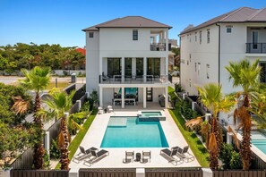 A heated pool - Scarlett's Beach Heaven - Luxury Beach House with Rooftop Views and Pool (Miramar Beach)