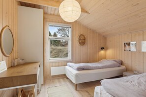 3 bedrooms, iron/ironing board, free WiFi - Cozy summer house in North Jutland (Fjerritslev)