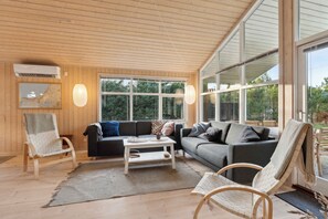 Living area - Cozy summer house in North Jutland (Fjerritslev)