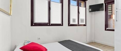 1 bedroom, iron/ironing board