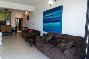 Comfort Apartment, Sea View | Living area