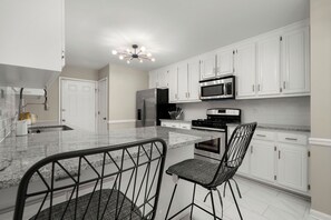 Microwave, oven, stovetop, dishwasher