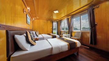 Escritorio, cortinas blackout, sistema de insonorización y wifi gratis