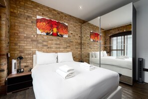 1 bedroom, iron/ironing board, Internet, bed sheets