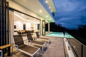 Outdoor dining - Lapista 6 Bedroom Luxury Vila (Pa Klok)