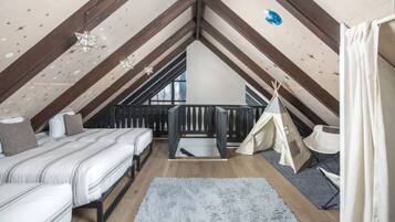 4 sovrum, skrivbord, resesÀng och gratis wi-fi