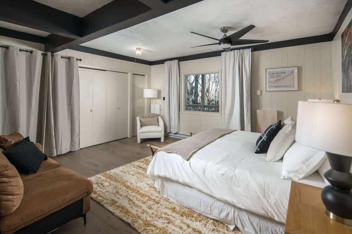 4 chambres, bureau, lit parapluie, Wi-Fi gratuit