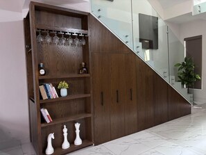 Interior - Charming 3-bedroom house in nice Mitras Poniente with WiFi, AC (Mitras Poniente)