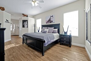 4 chambres, bureau, fer et planche Ă repasser, Wi-Fi gratuit
