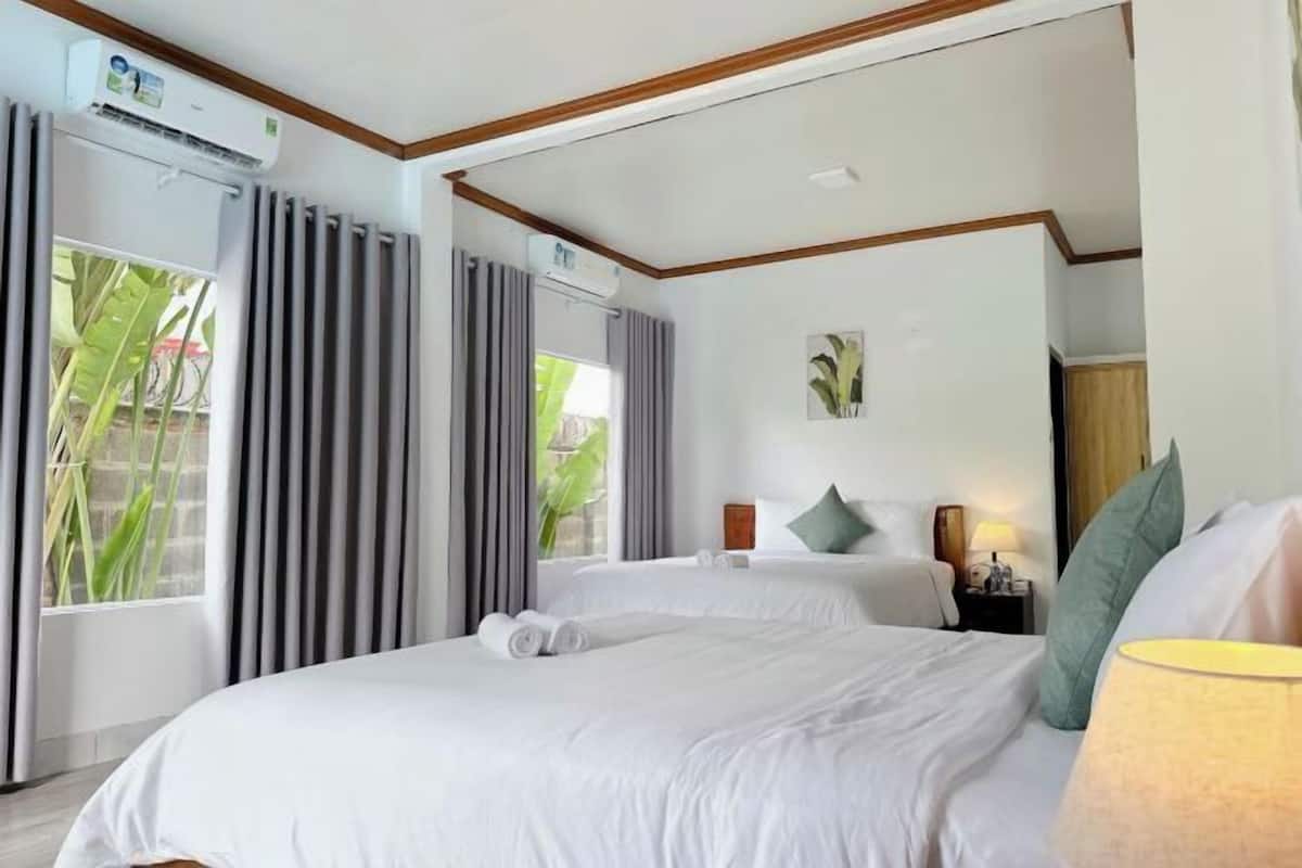 1 bedroom, free WiFi, bed sheets