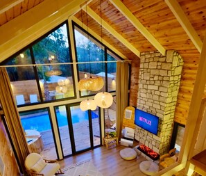 Luxury Bungalow, Private Pool, Garden View | Living area