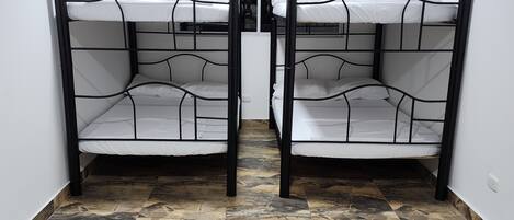 4 soveværelser, sengetøj