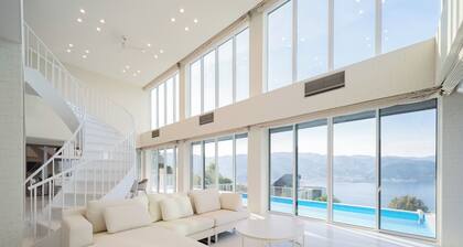 Newly opened Ocean view Newly built luxury villa / Atami Shizuoka