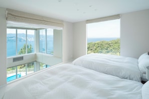 2 bedrooms, desk, free WiFi, bed sheets