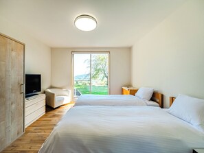 4 chambres, bureau, Wi-Fi gratuit, draps fournis