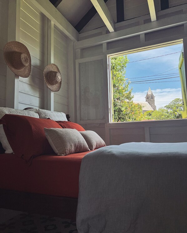 1 chambre, bureau, fer et planche à repasser, Wi-Fi