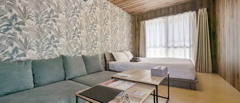 1 bedroom, desk, free WiFi, bed sheets