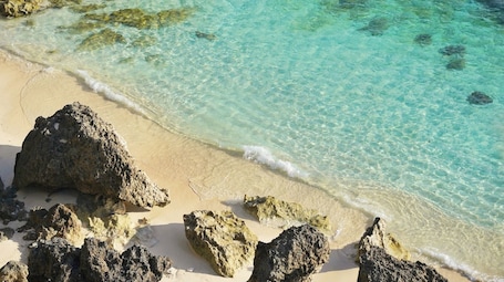 Beach. Nonsmoking Room only Superior Queen Limited number of rooms / Yaeyamagun Okinawa