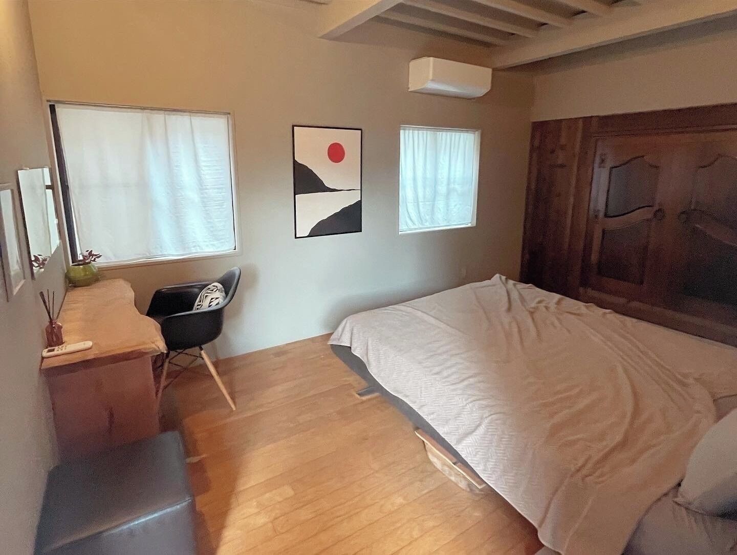 3 bedrooms, desk, free WiFi, bed sheets