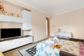 1 bedroom, Internet, bed sheets