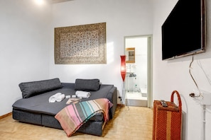 Wifi gratis y ropa de cama
