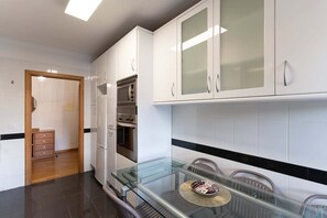 Dining - GuestReady - Charming retreat in Funchal (Funchal)