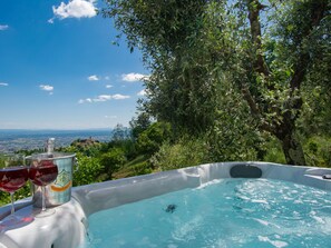 Outdoor spa tub - Il Paradiso by Interhome (Montecatini Terme)