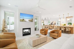 Smart-TV, Kamin, Videospiele, Musikbibliothek