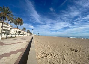 Elite House, 3 Bedrooms | View from property - Grand Safari Glamping Tent (El Vendrell)