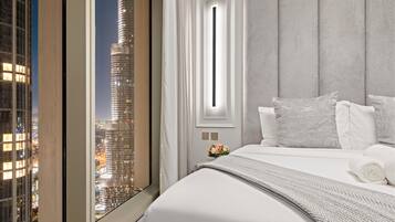 Luxury Apartment, 2 Bedrooms, Private Pool, City View | Individually decorated, individually furnished, laptop workspace