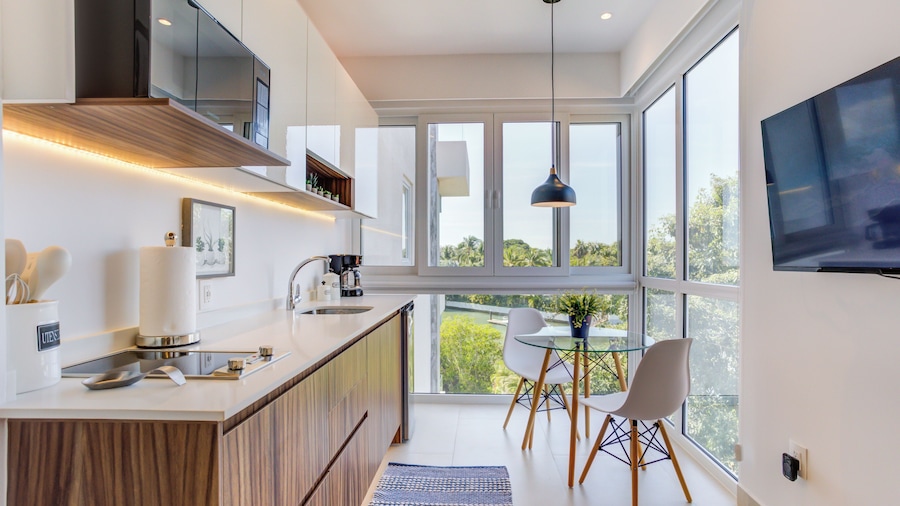 Altamar Canal View Condos