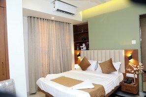 Deluxe Room | Desk, free WiFi - Hotel Success Executive (Navi Mumbai)