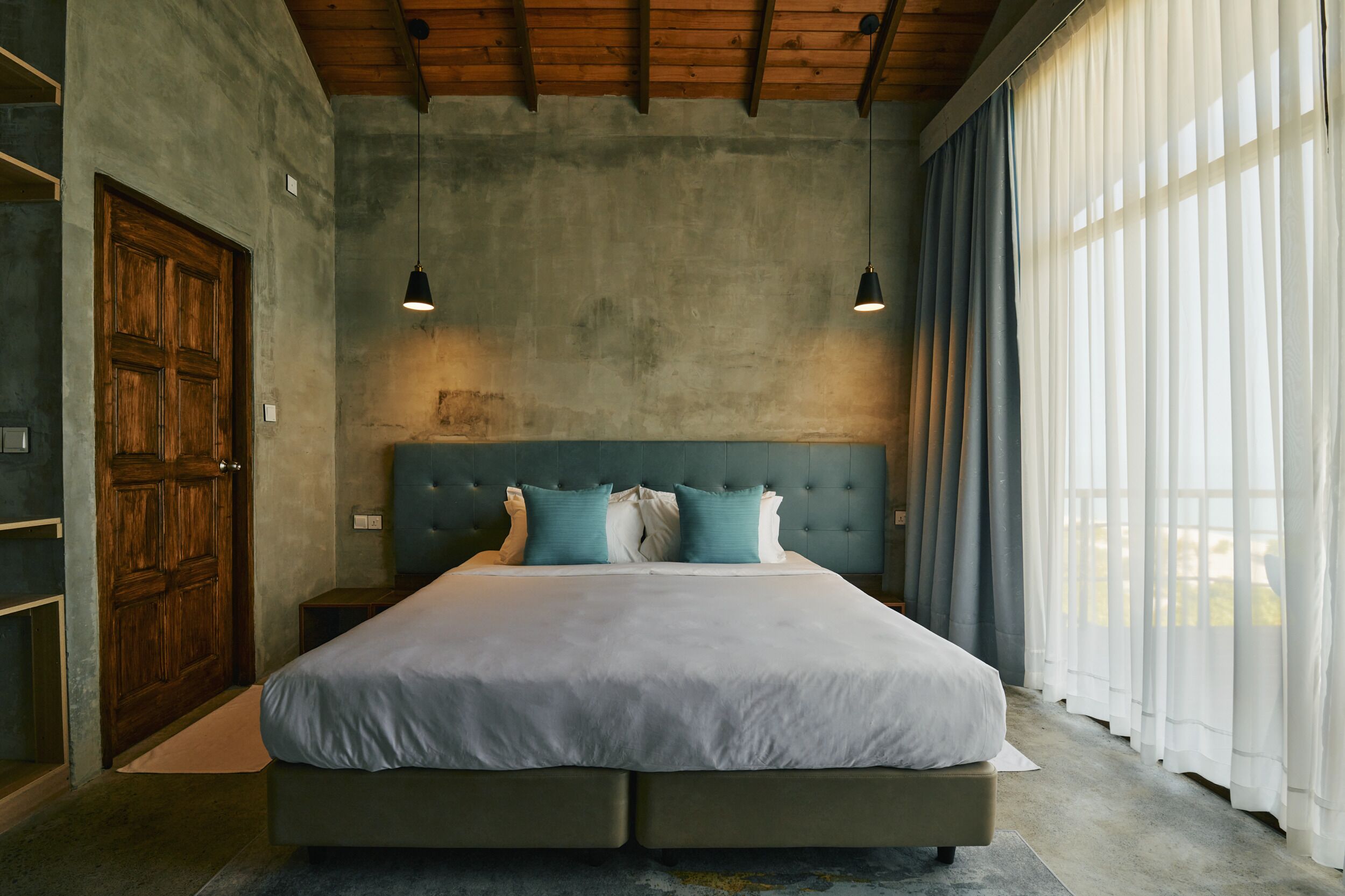 Superior Double or Twin Room, Beach View | In-room safe, desk, laptop workspace, blackout drapes