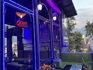 Property grounds - The Clock Tower Rooms & Cafe ★★★ (Rishikesh)