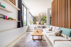 Interior - Villa Shanti 3BR Luxury Villa (Kecamatan Kuta Utara)