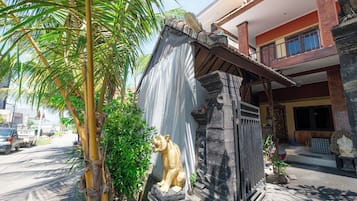 Depan hartanah