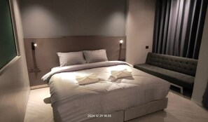 Rom – deluxe | Bad | Dusj, håndklær, såpe og sjampo