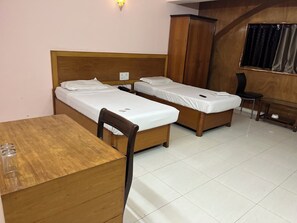 Deluxe Single Room, City View