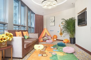 Signature Triple Room | Down comforters, free minibar items, in-room safe, desk