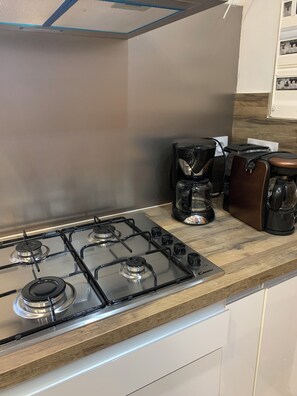 Microwave, oven, stovetop